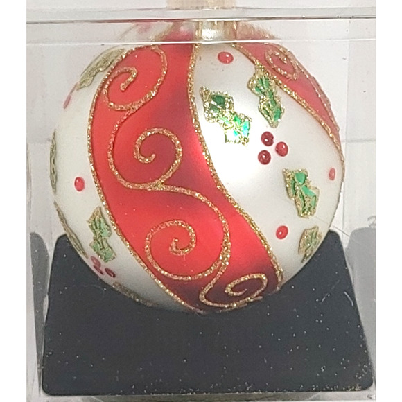 NEW Hand Crafted Glass Blown Christmas Ball Ornament In Acrylic Box Display - Picture 5 of 6